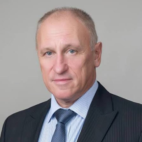 Александр Аузан