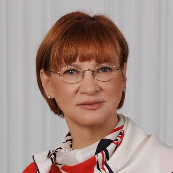 Елена Сельвич